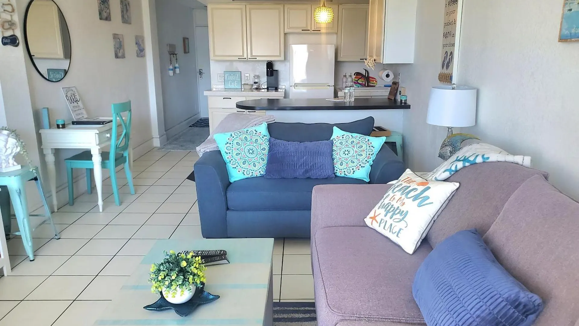 Beachside Bliss Ocean Views & Endless Fun Daytona Beach!